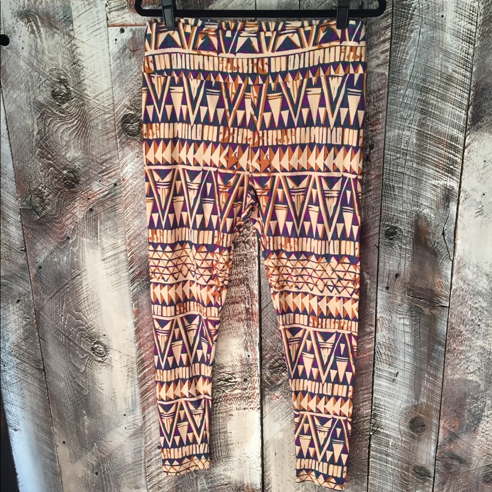 NWT Lularoe leggings, size TC